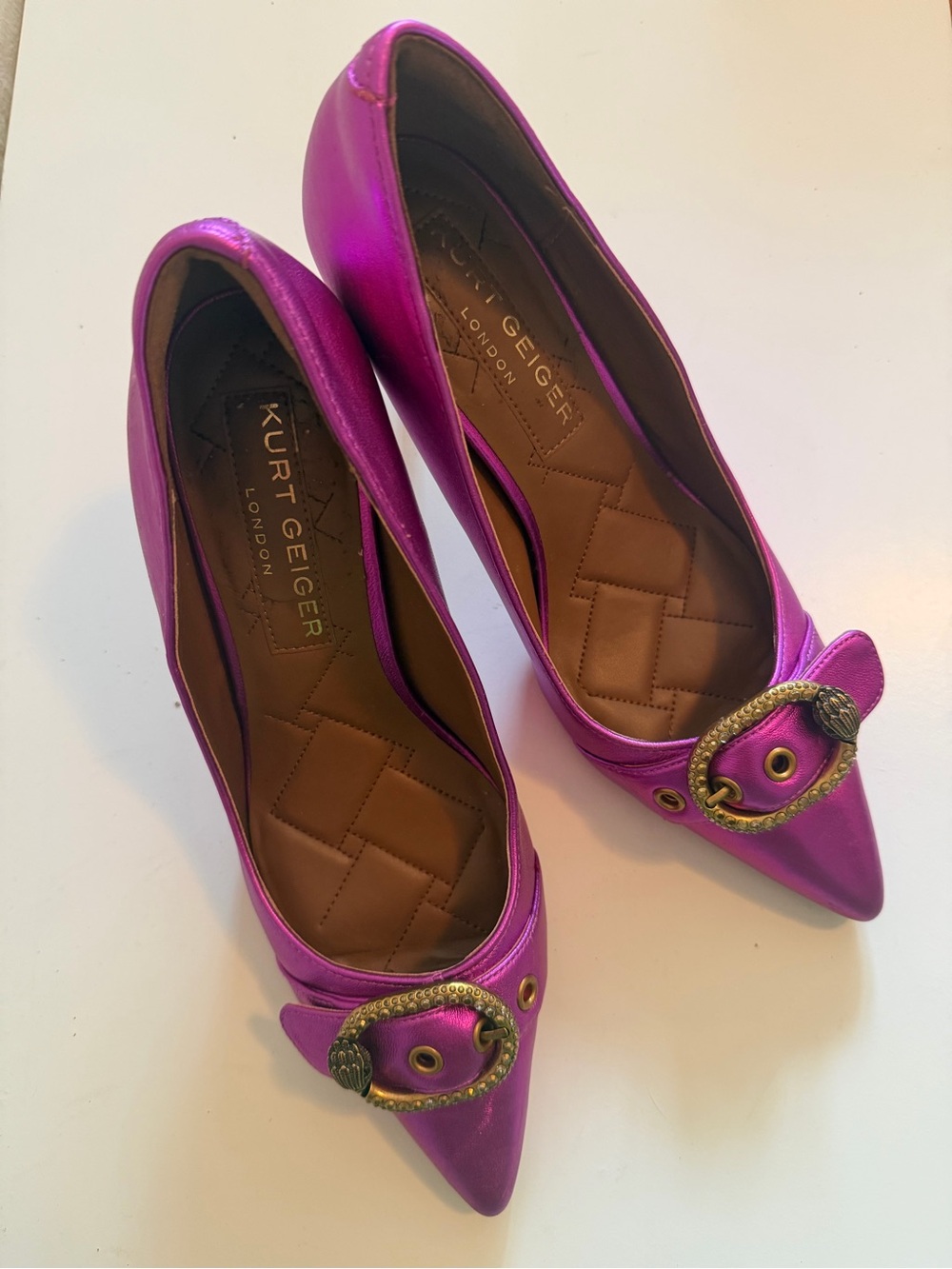 Kurt Geiger Fuchsia Pointed-Toe Heels with Crystal Eagle Gold Buckle EU 40